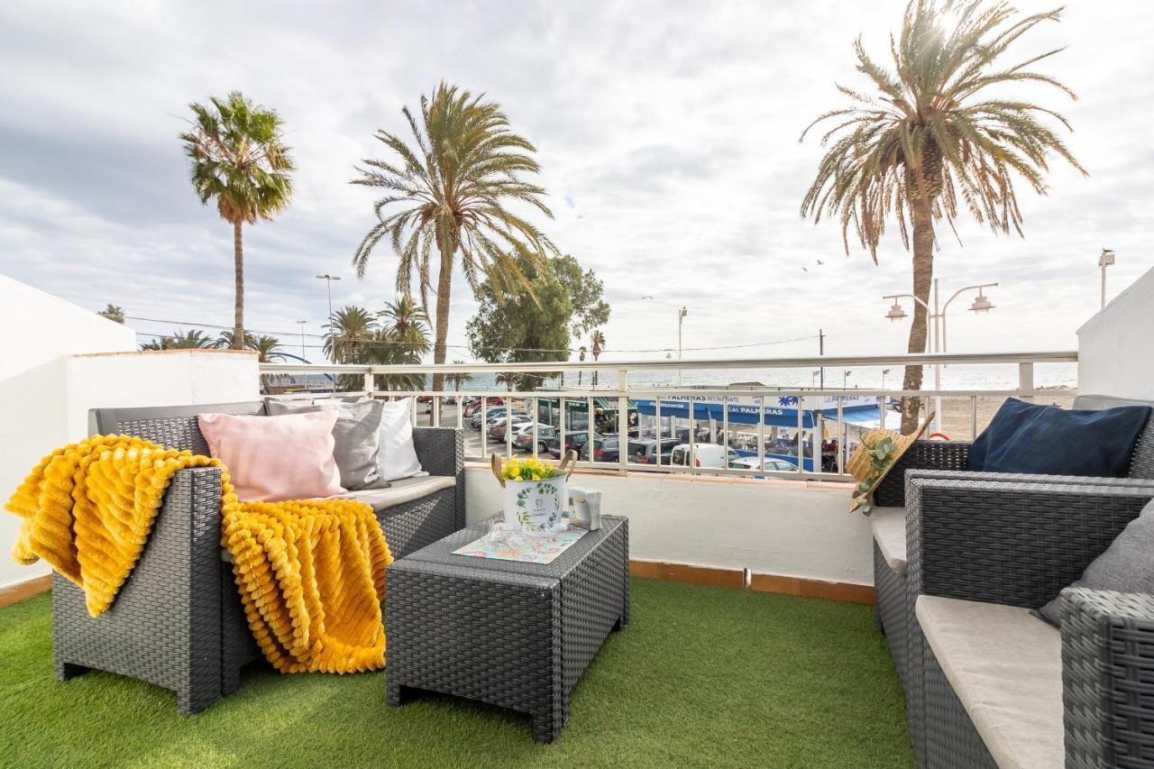 Sea & Wave Pedregalejo Beach Apartment Малага Екстериор снимка