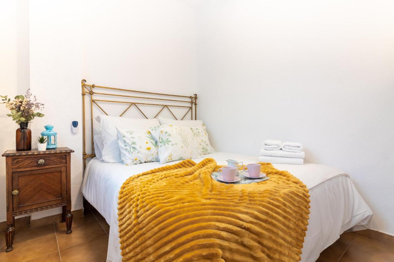 Sea & Wave Pedregalejo Beach Apartment Малага Екстериор снимка